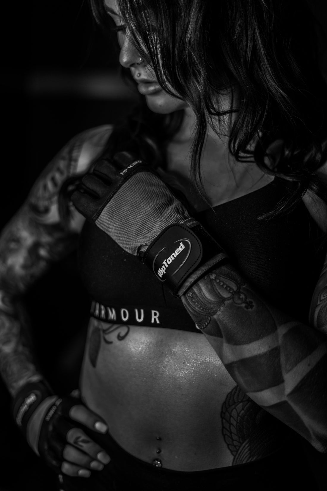 20 lbs Weight Vest Guide: Train Harder, Build Strength - Rip Toned