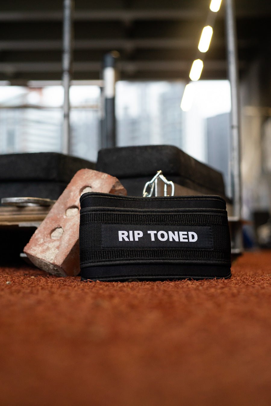 Ab Straps Guide: Build Core Strength the Right Way - Rip Toned