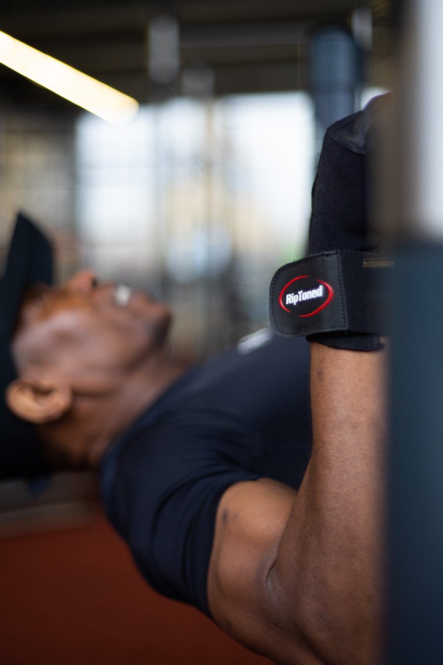 Gangsta Wrist Wraps: The Resilient Lifters Guide - Rip Toned