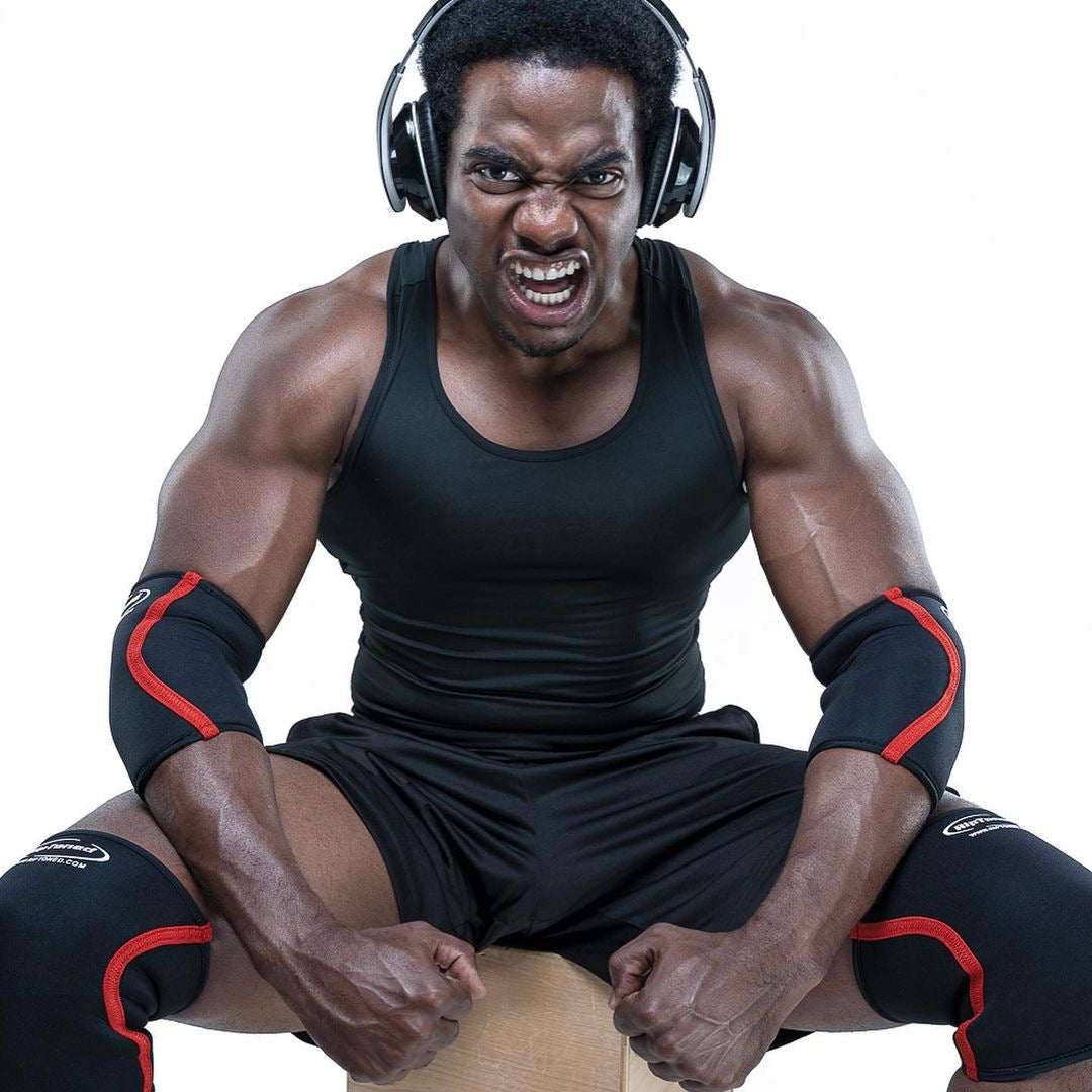 how do wrist wraps help with heavy lifting